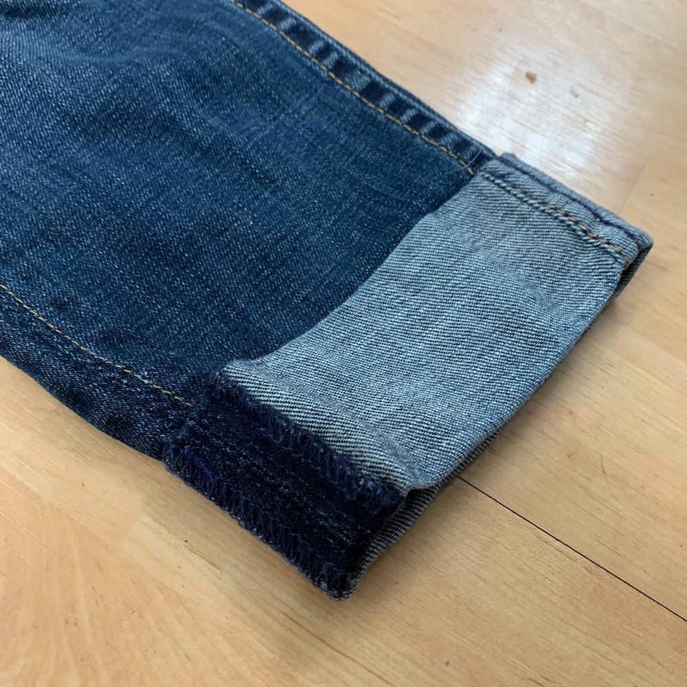 Destroyed Designer Jeans - Picture 6 of 8